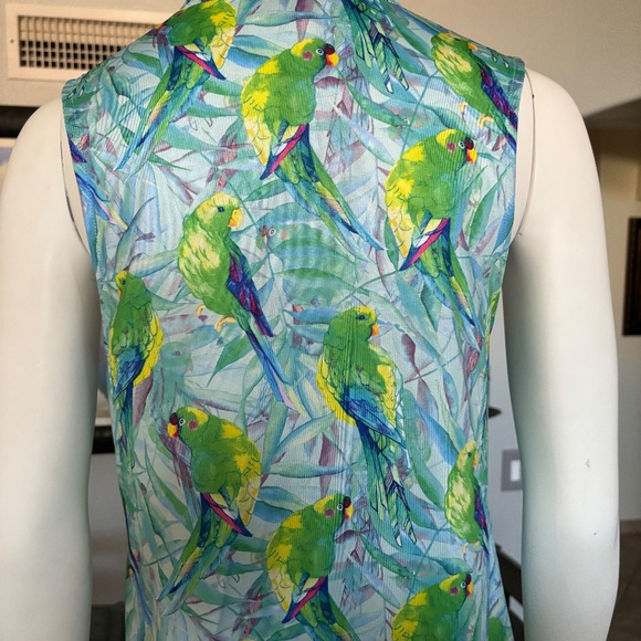 New w tag, womens sleeveless Bad Birdie golf polo - Picture 3 of 5